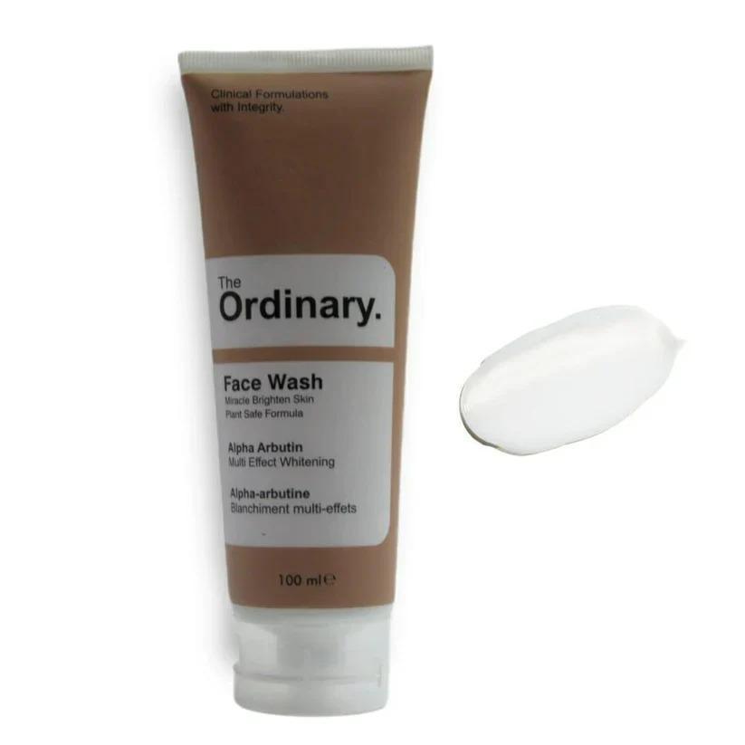 Smooth & Hydrating Face Wash - Removes Dirt & Impurities | 100ml
