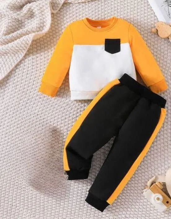 2 Pcs Girl's Fleece Printed Tracksuit