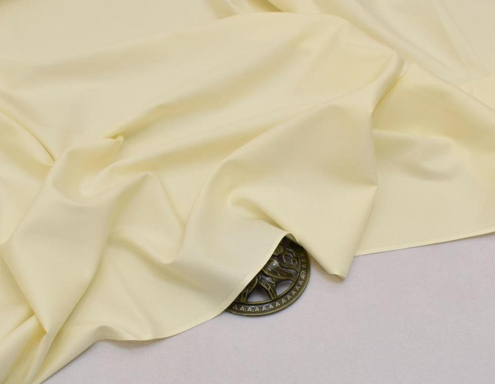 Men's Unstitched Wash And Wear Plain Suit