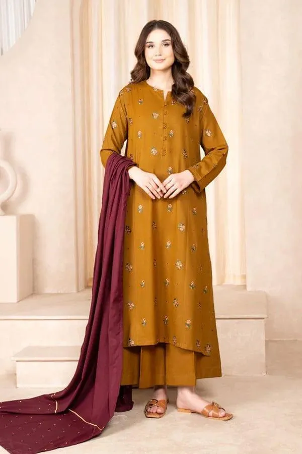 3 Pcs Women's Unstitched Embroidered Suit