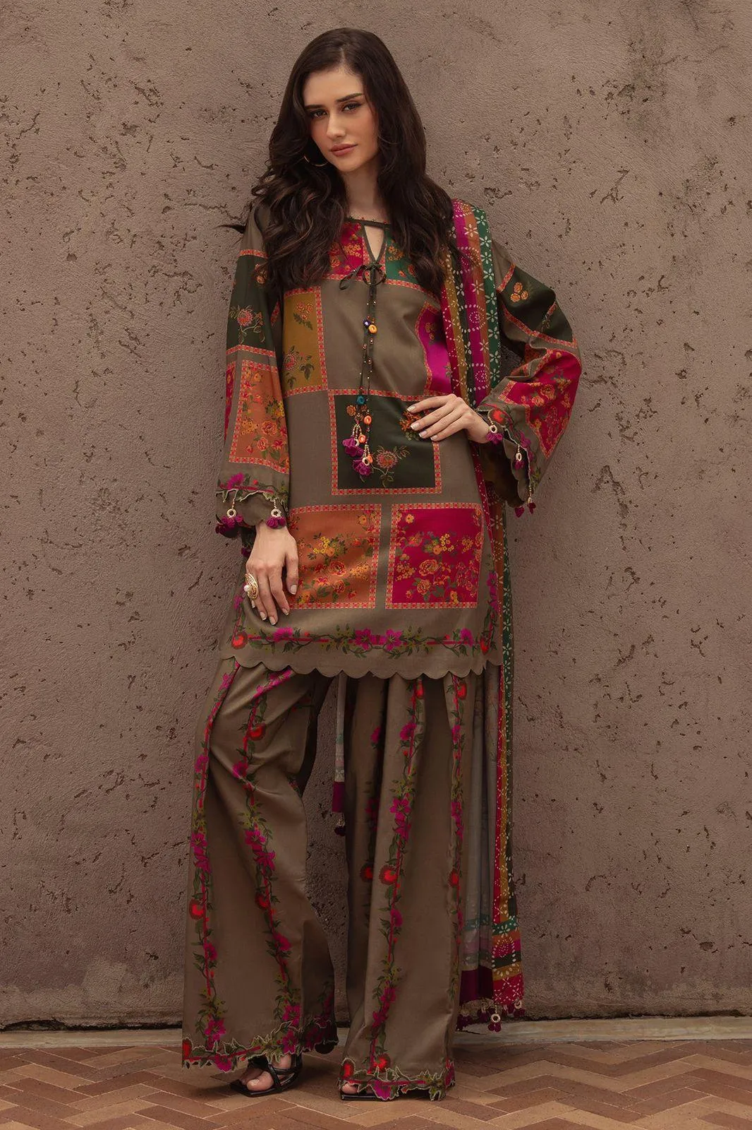 3 Pcs Women's Unstitched Digital Print Suit view 2