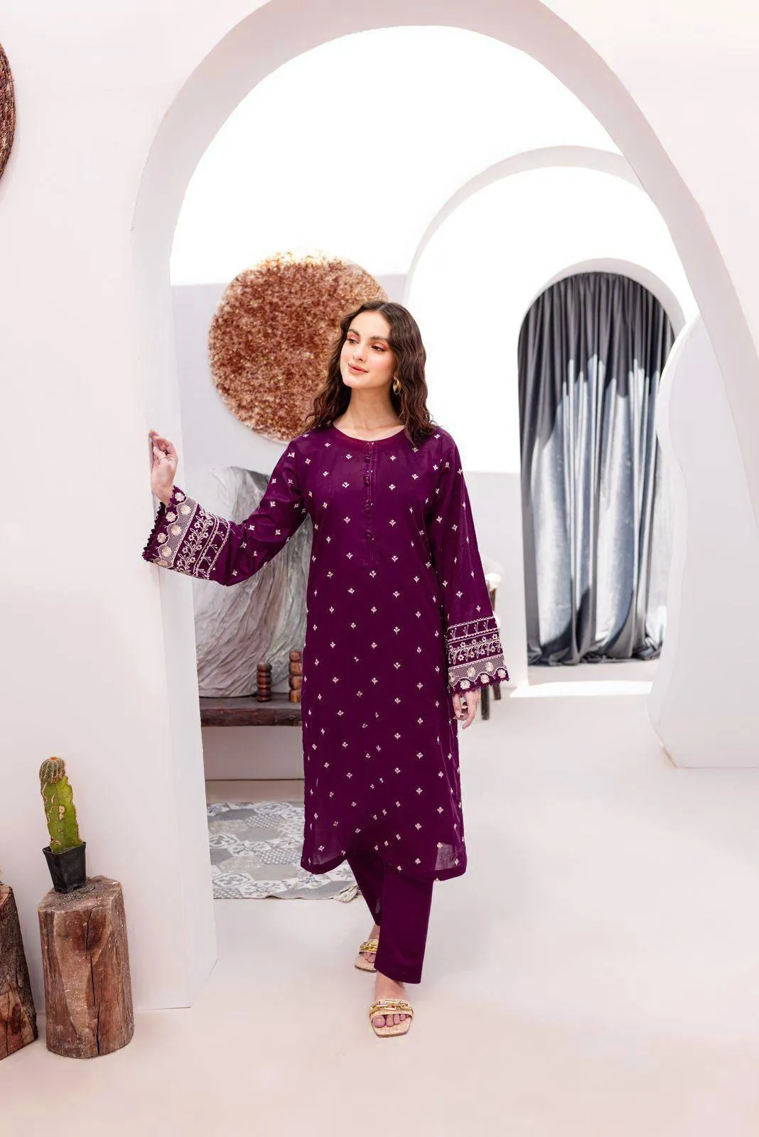 2 Pcs Women's Unstitched Embroidered Suit