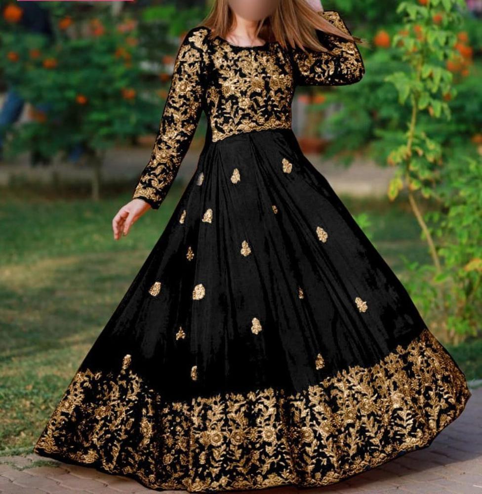 2 Pcs Women’s Stitched Shamoz Silk Embroidered Maxi Suit