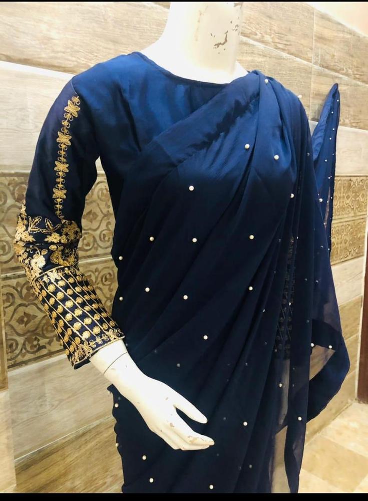 Women’s Crinkle Chiffon Sequins Embroidered Stitched Saree
