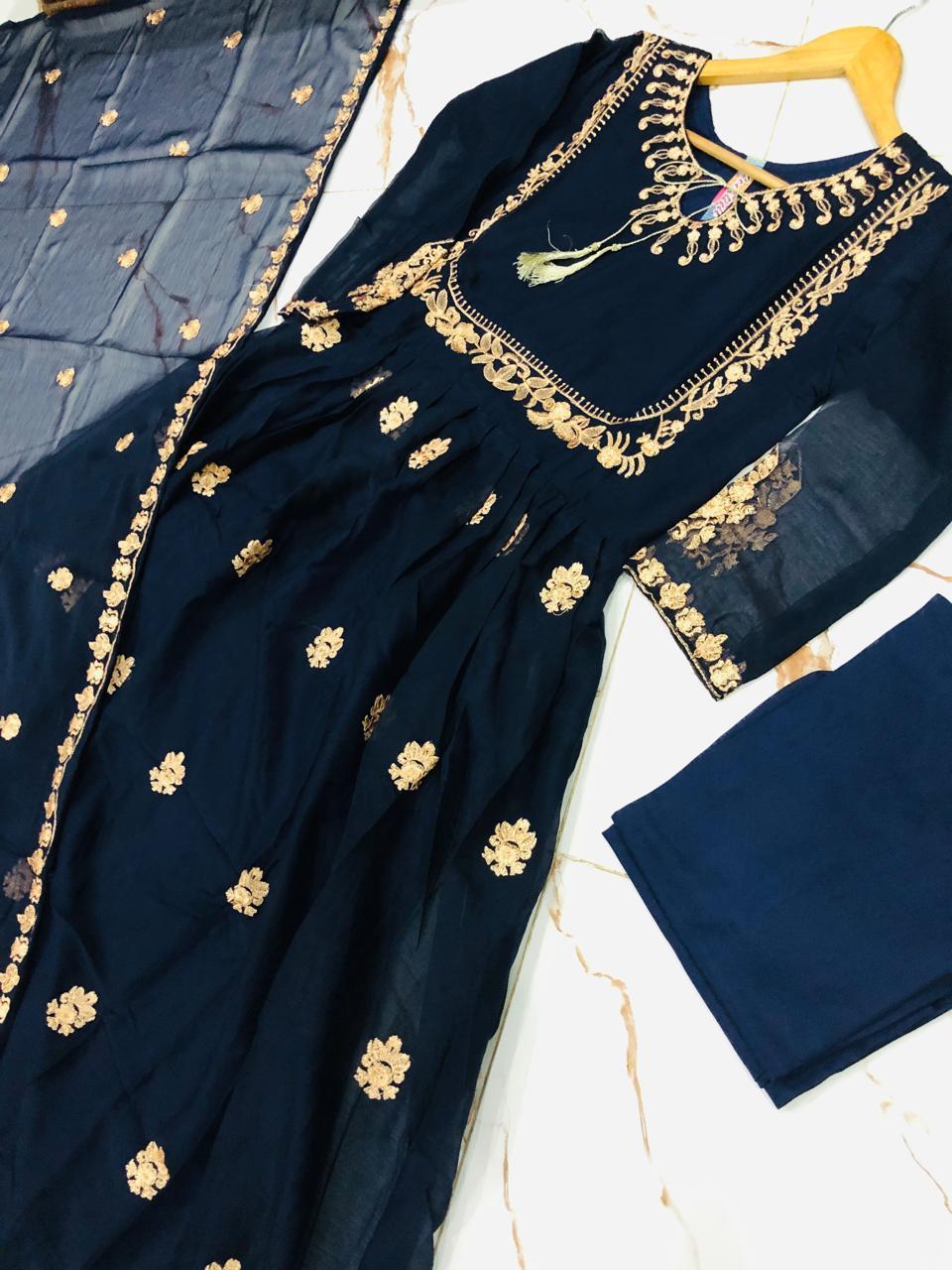 Stylish 3 Pcs Women's Stitched Embroidered Maxi Set in Chiffon - Blue Elegance