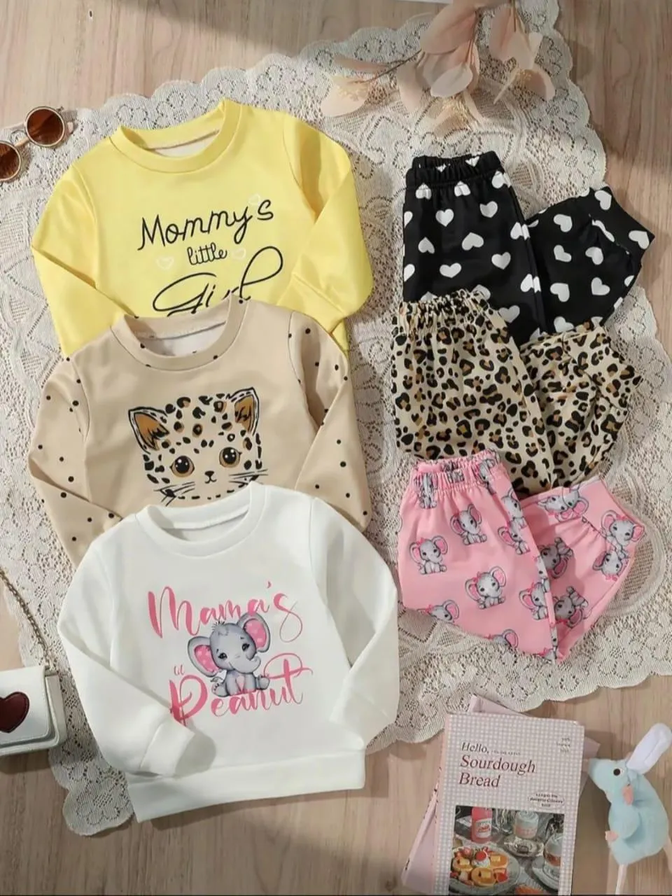 2 Pairs Random 4 Pcs Chaina Stuff Girl's Shirt And Trouser 2 Set