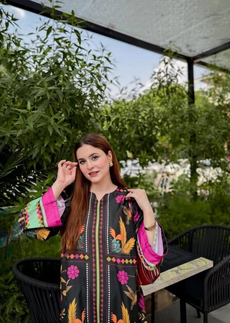 2 Pcs Women's Stitched Khaddar Printed Shirt And Trouser