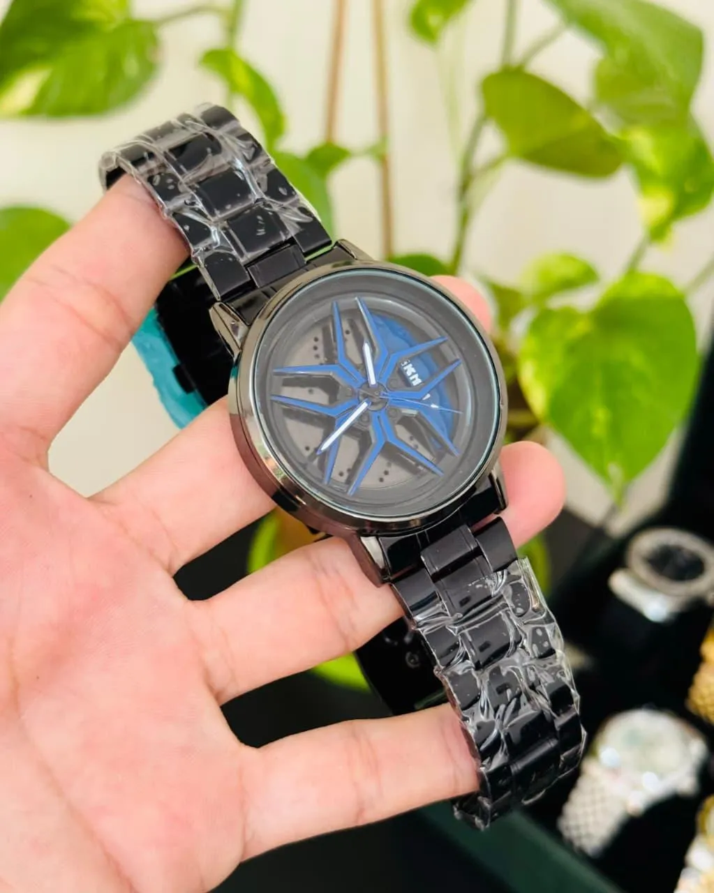 Stainless Steel Spinning Watch Black Red Pakistani