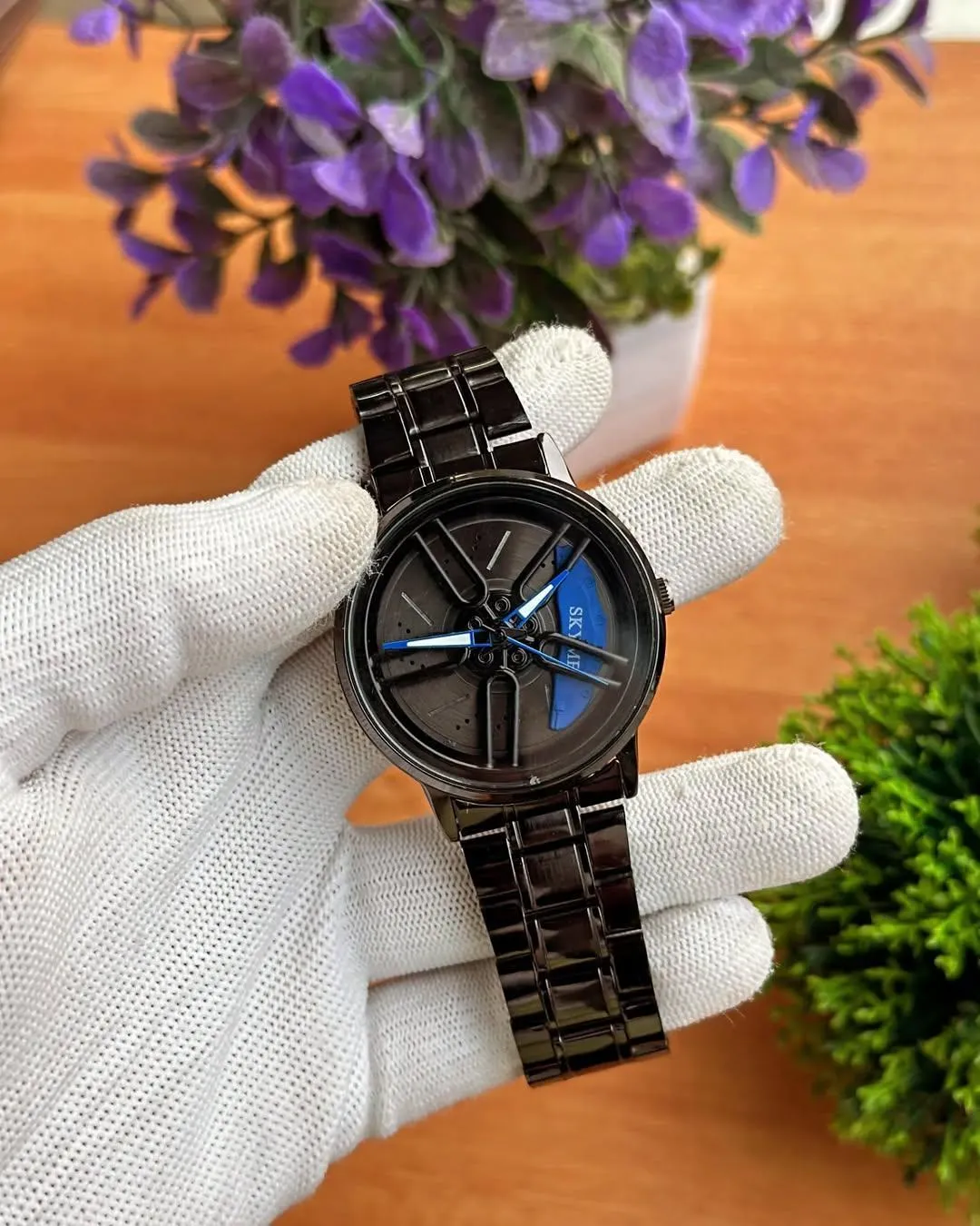Stainless Steel Spinning Watch Black Red Pakistani