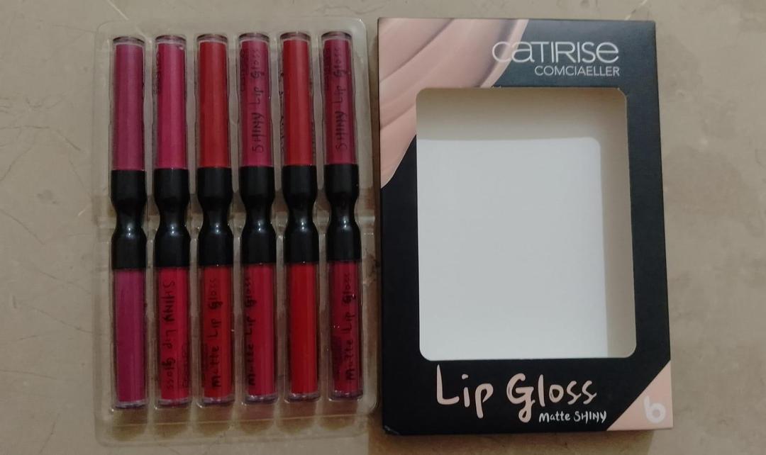 2In 1 Hydrating Lip Gloss - Pack Of 3