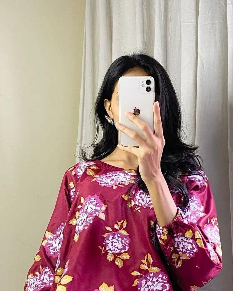 2 Pcs Women's Stitched Linen Printed Shirt And Trouser