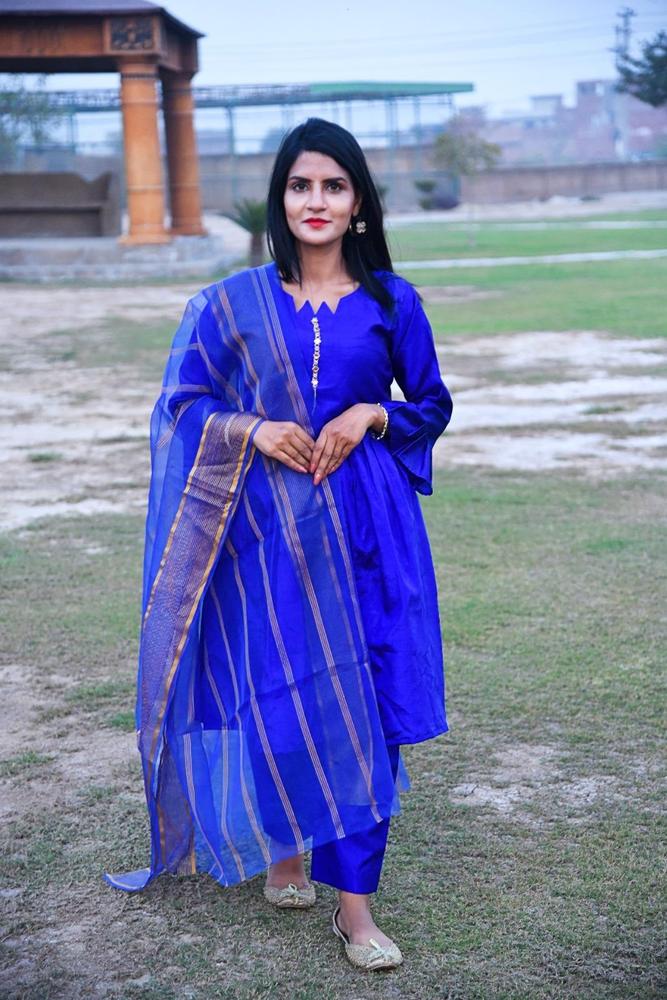 3 Pcs Women's Unstitched Katan Silk Plain Suit