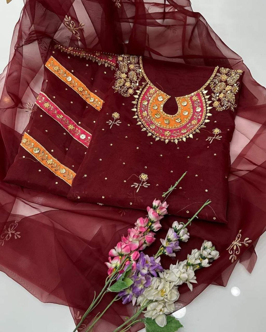 Elegant Maroon Suit Set with Embroidered Organza Dupatta - 3 Pcs