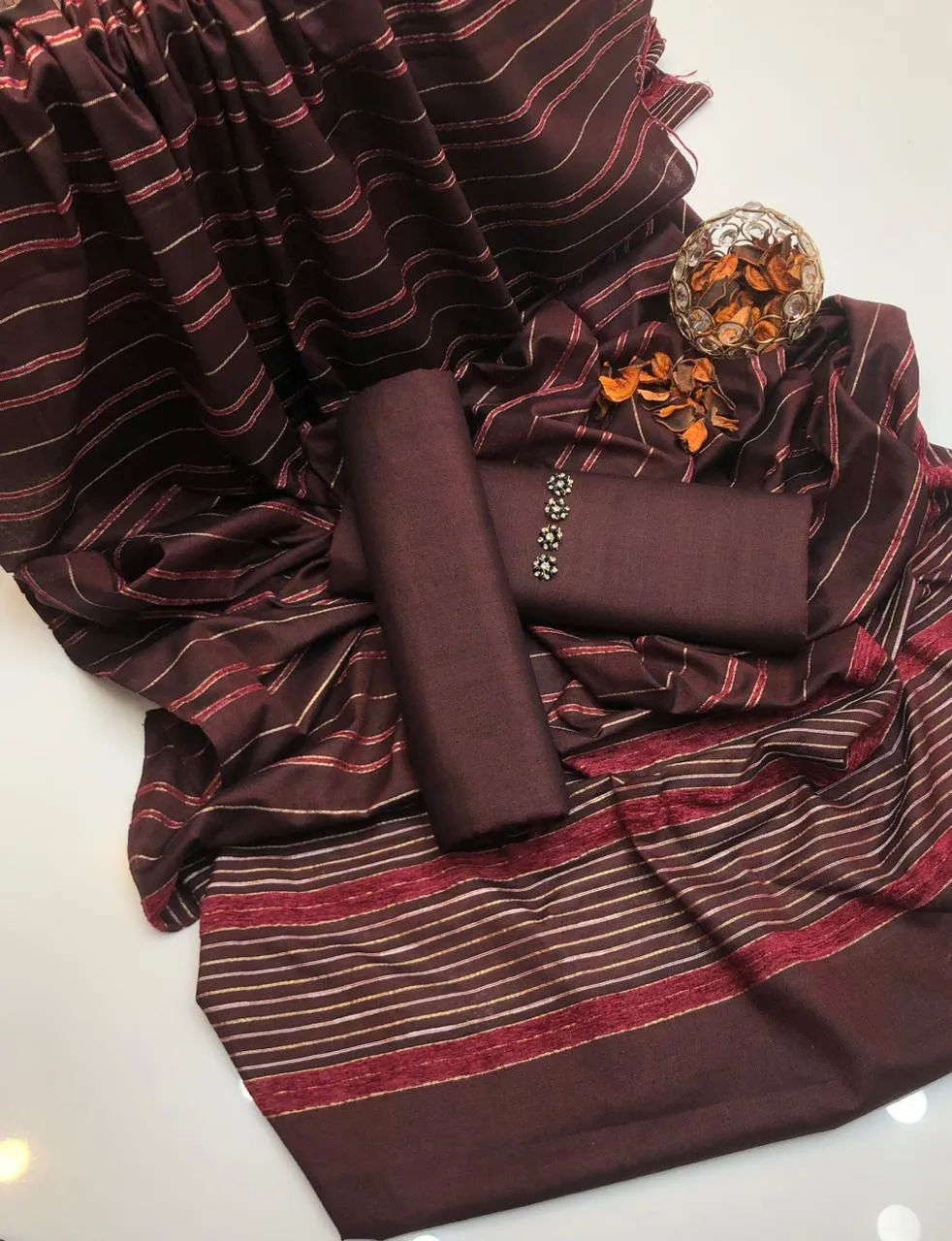 3 Pcs Women's Unstitched Plain Suit