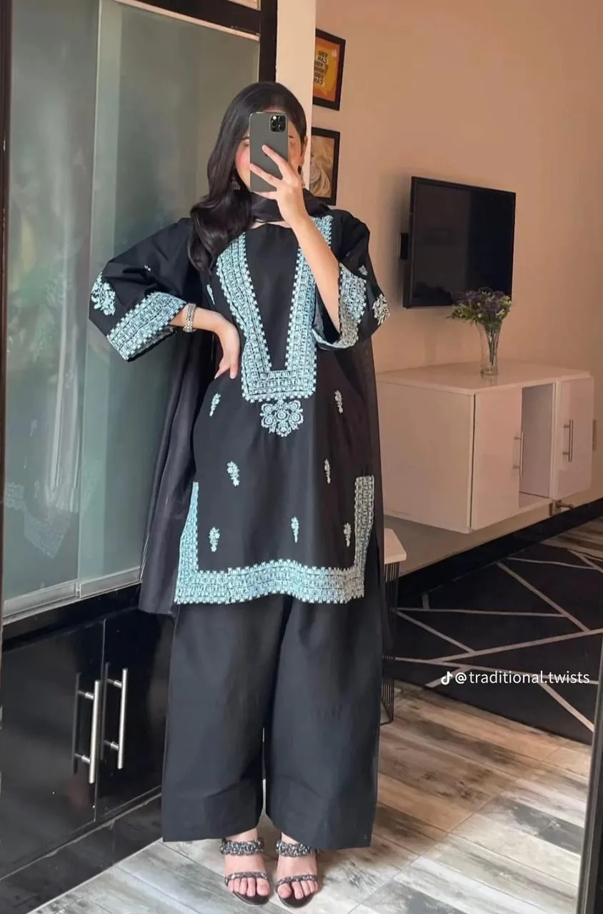 2 Pcs Women's Unstitched Embroidered Suit