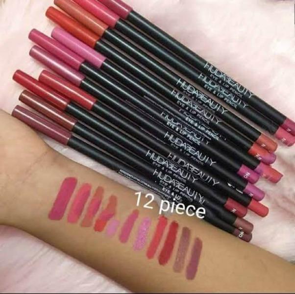 High Pigmented Lip Pencil Set - 12 Pcs in Vibrant Shades