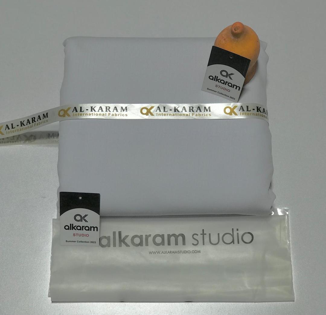 Men’s Unstitched Wash And Wear Plain Suit