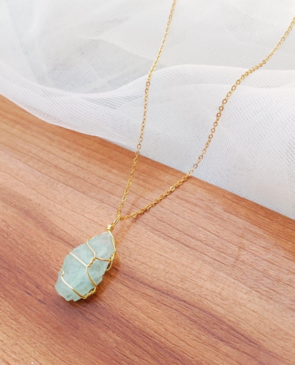 Funky Gold Plated Gemstone Necklace with Adjustable Blue Design