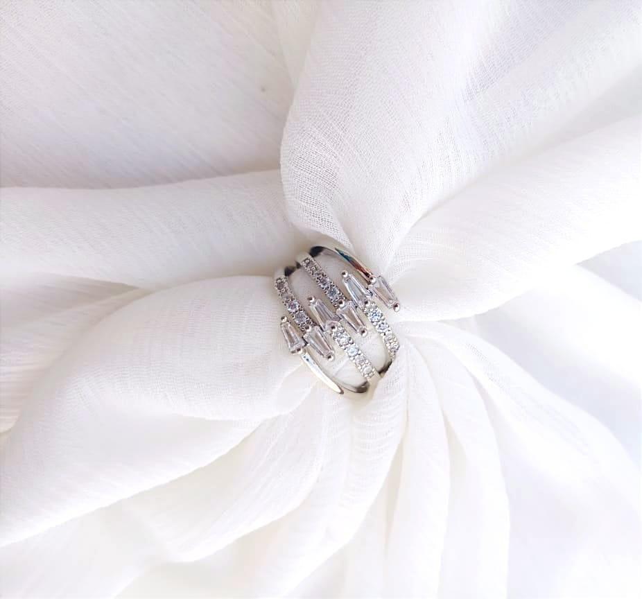 Elegant Silver Plated Crystal Adjustable Ring