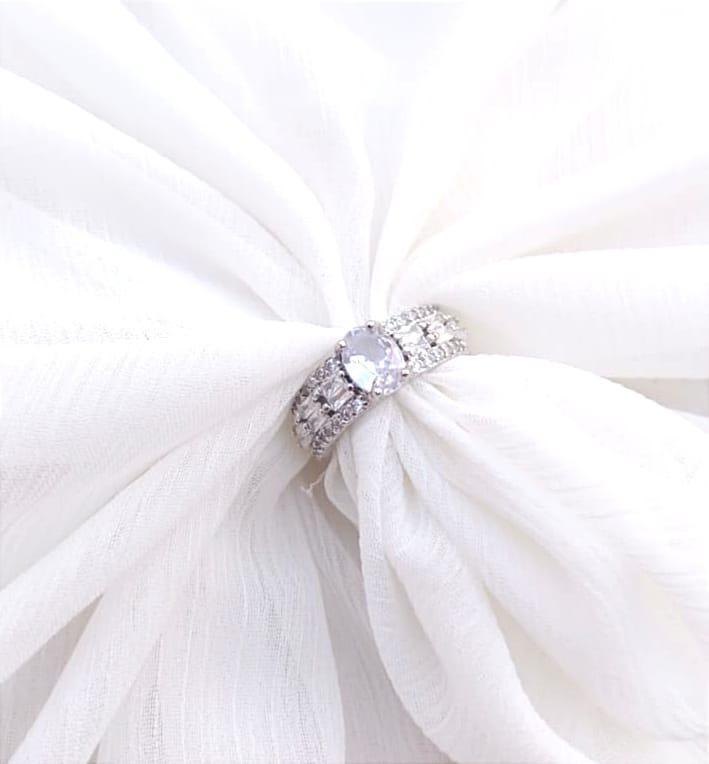 Elegant Silver Plated Crystal Adjustable Ring