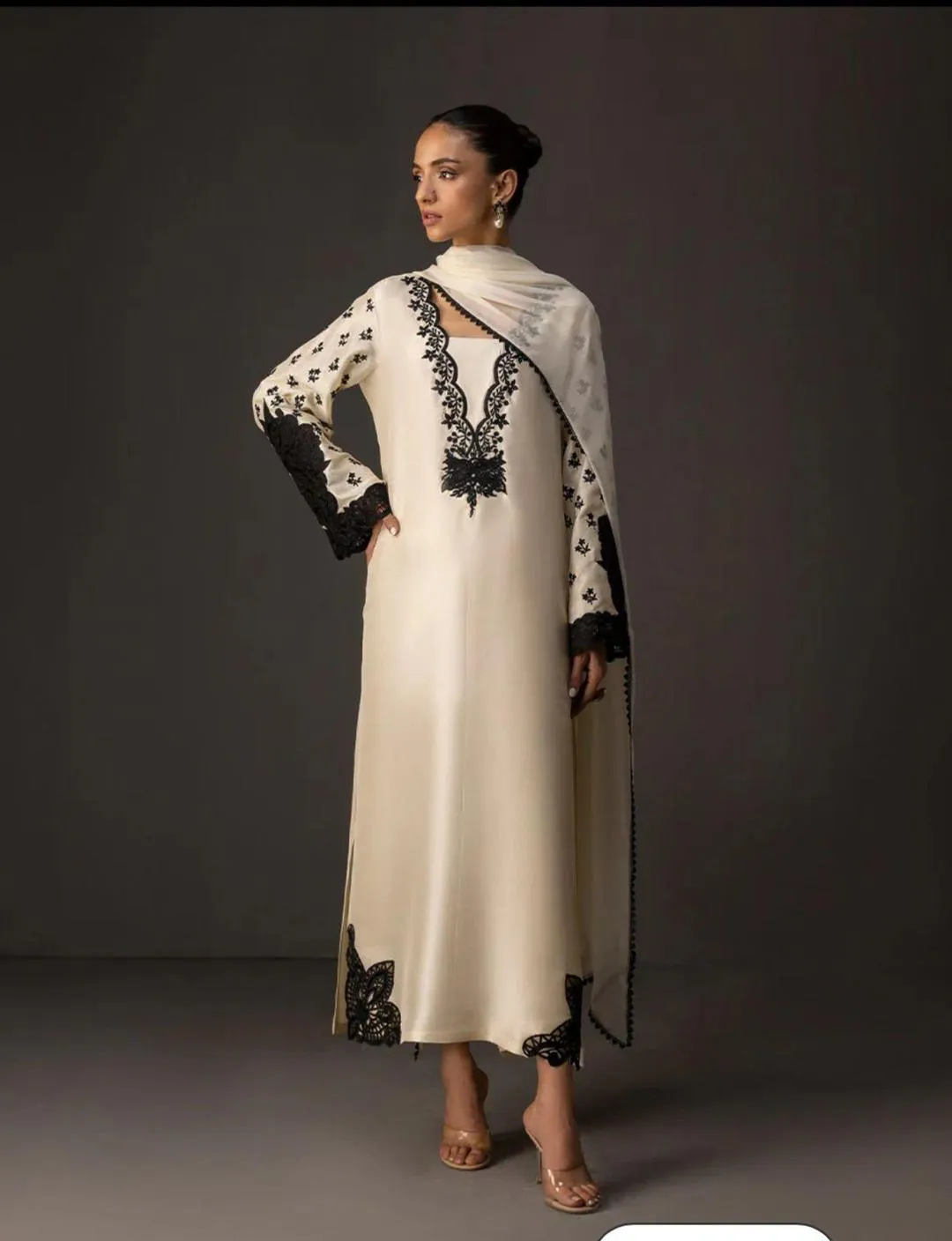 3 Pcs Women's Unstitched Digital Print Suit