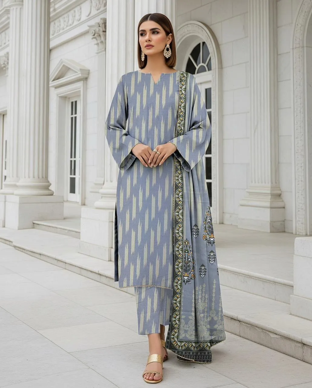 3 Pcs Women's Unstitched Printed Suit