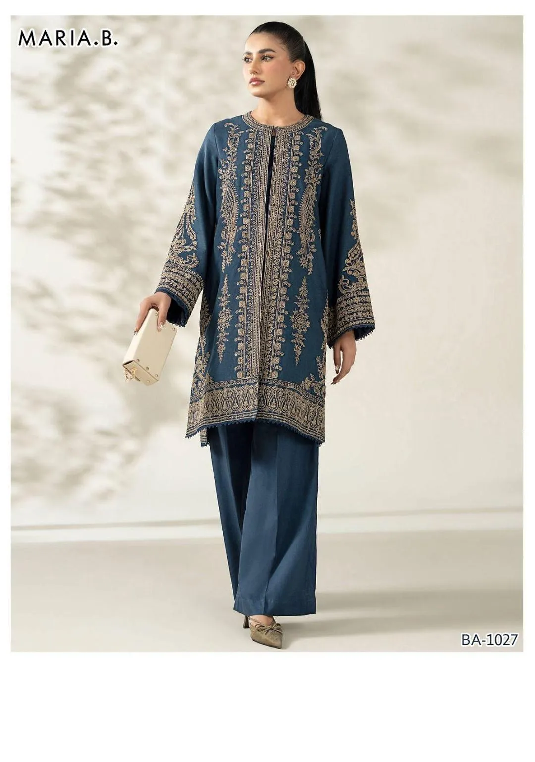 3 Pcs Women's Unstitched Embroidered Suit