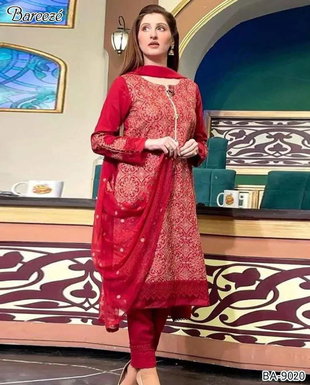 3 Pcs Women's Unstitched Embroidered Suit