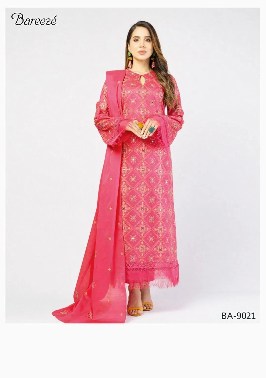 3 Pcs Women's Unstitched Embroidered Suit