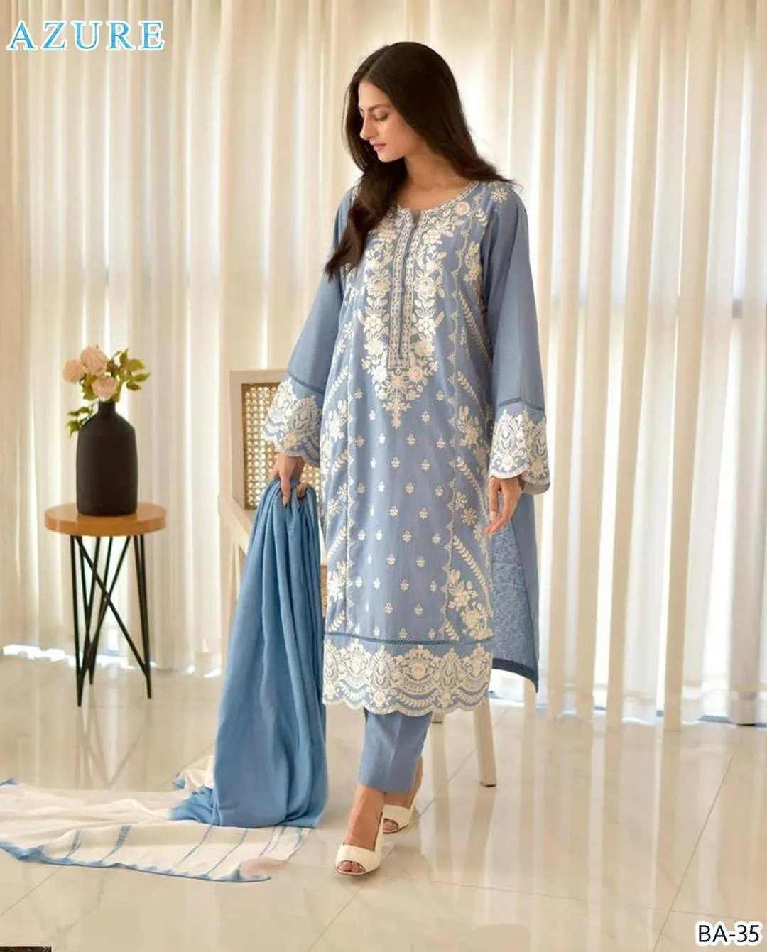 3 Pcs Women's Unstitched Embroidered Suit