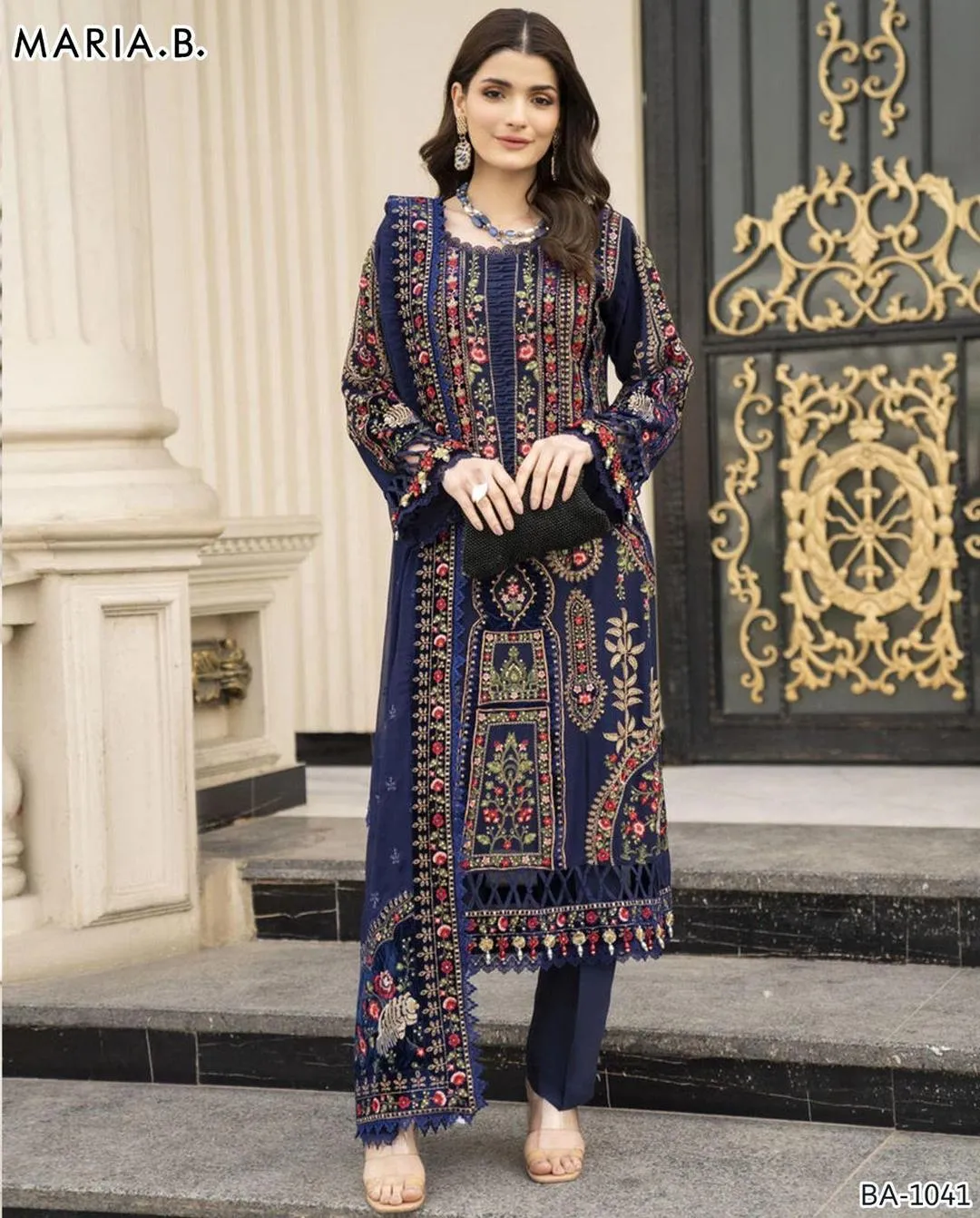 3 Pcs Women's Unstitched Embroidered Suit