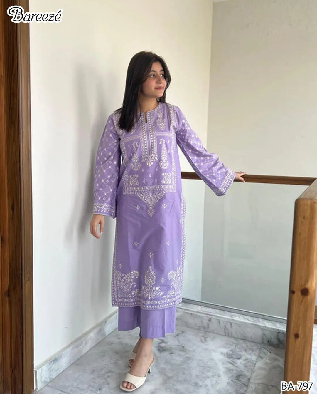 2 Pcs Women's Unstitched Embroidered Suit