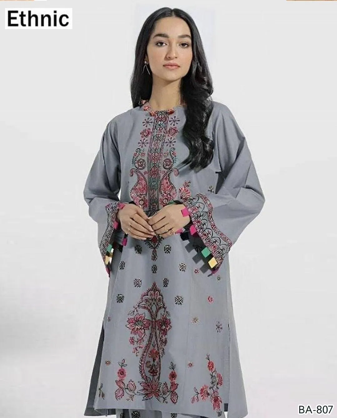 2 Pcs Women's Unstitched Embroidered Suit