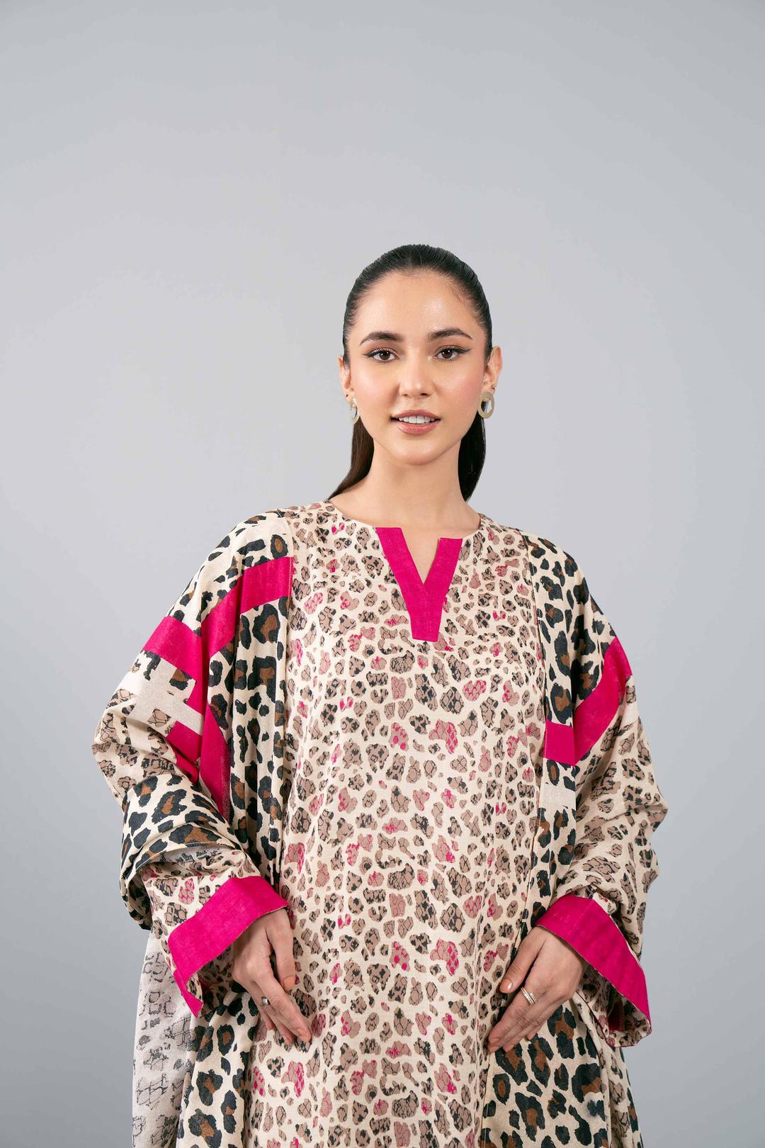 3 Pcs Women's Unstitched Printed Suit