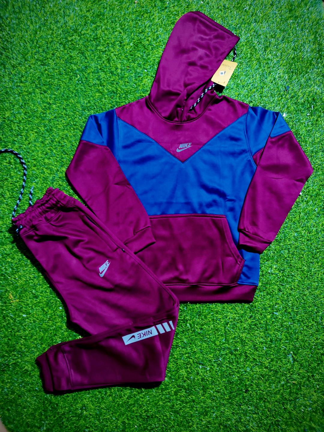 Men's Maroon Hooded Tracksuit - 2 Pcs Polyester Comfort