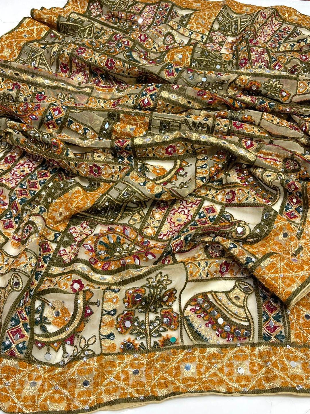 1 Pc Women's Stitched Dupatta