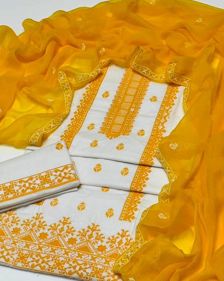 3 Pcs Women's Unstitched Chikankari Embroidered Suit