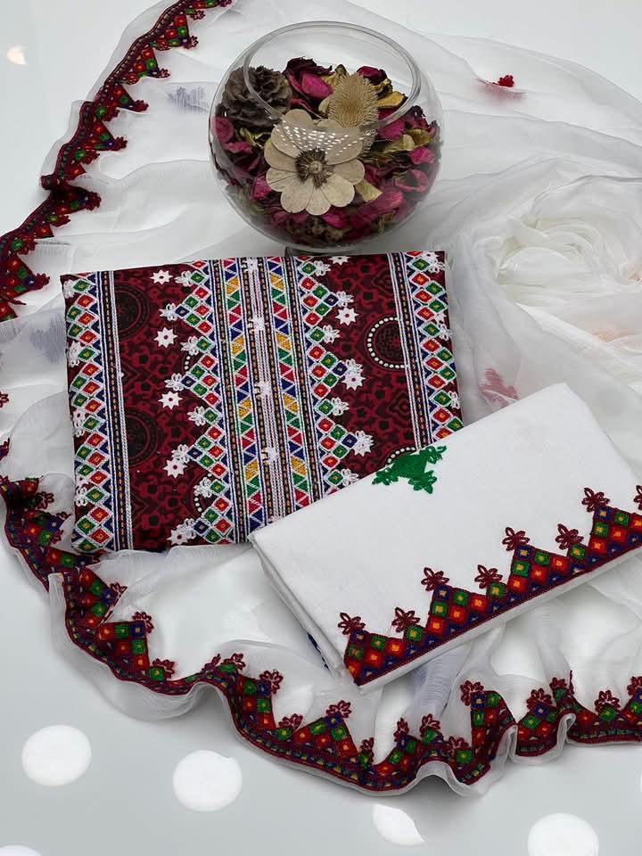 3 Pcs Women's Unstitched Embroidered Suit