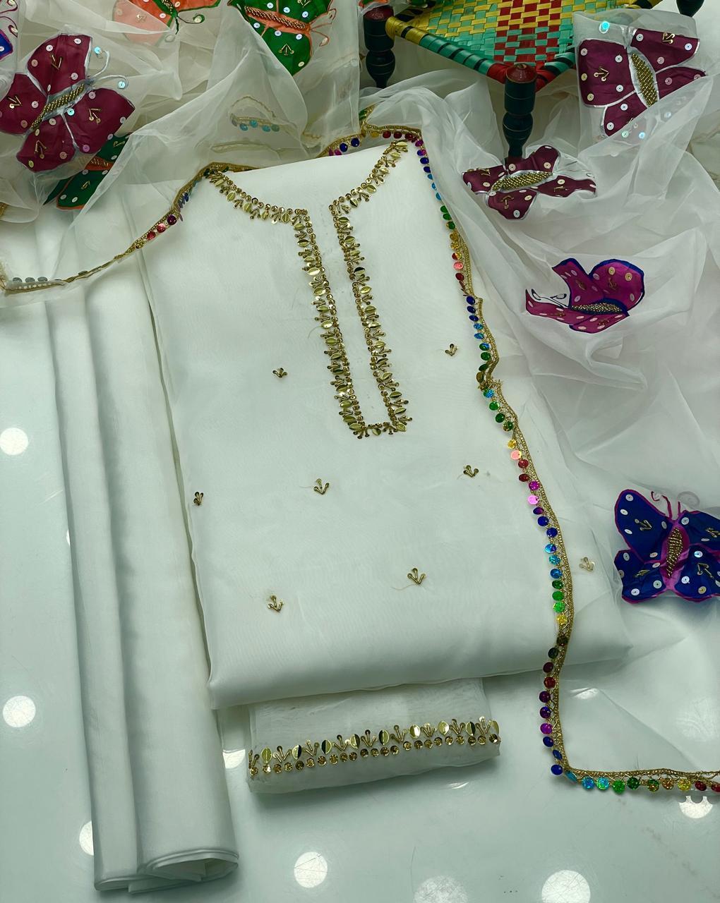 3 Pcs Women's Unstitched Zari Tilla Embroidered Suit