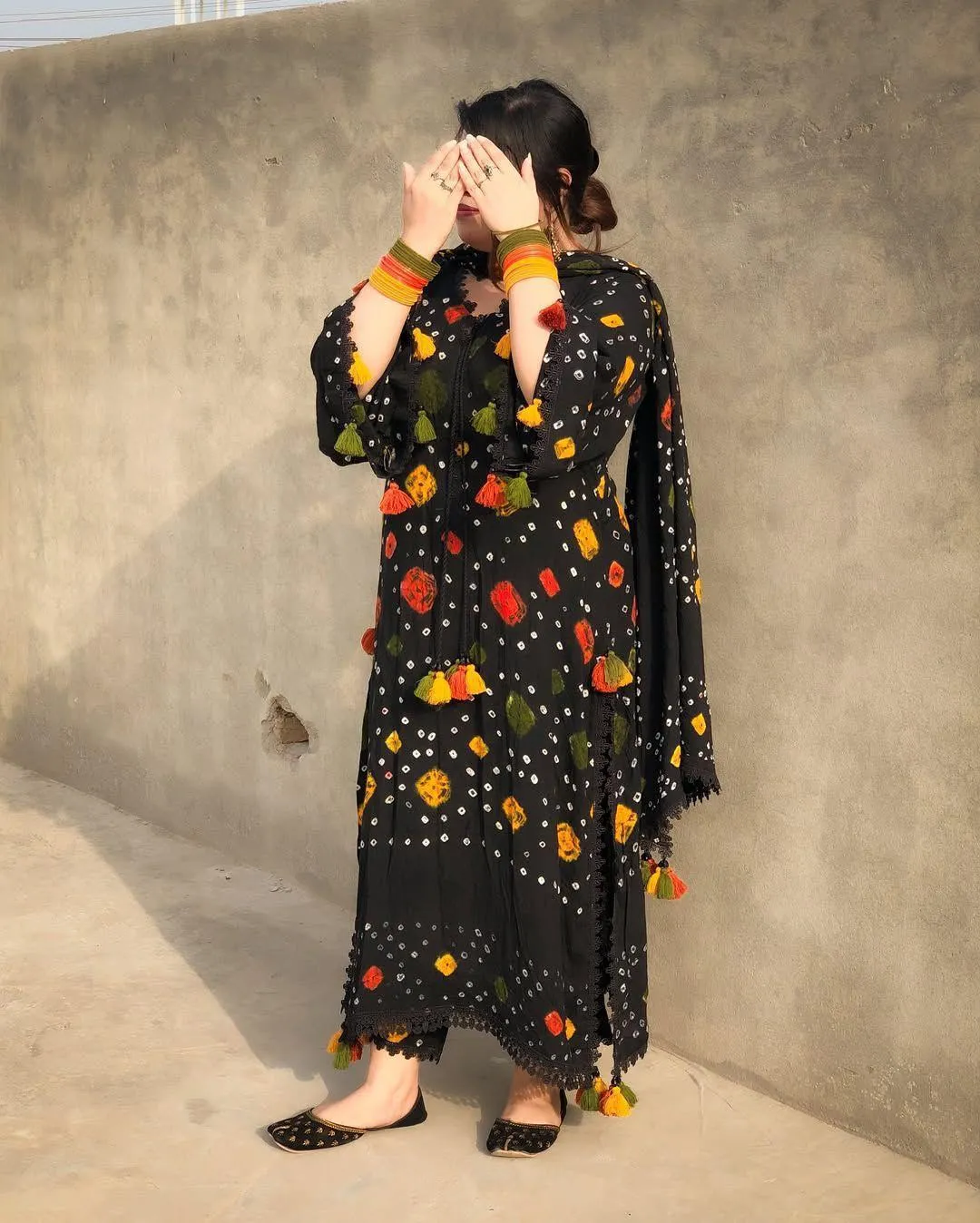 3 Pcs Women's Unstitched Printed Suit