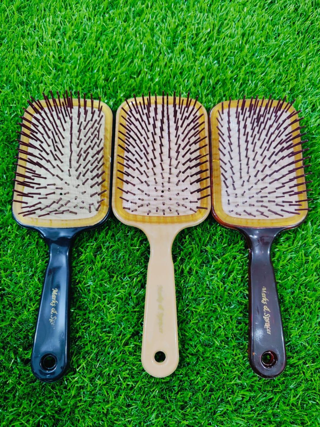 Multicolor Detangler Hair Brush – Effortless Styling for All Hair Types