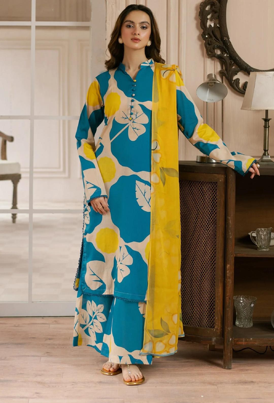 3 Pcs Women's Unstitched Printed Suit