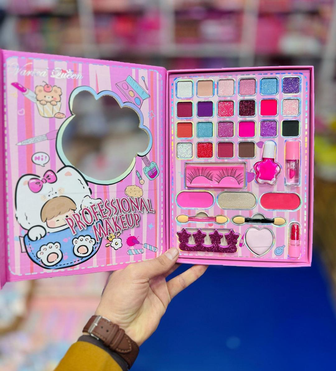 Matte And Glitter Eyeshadow