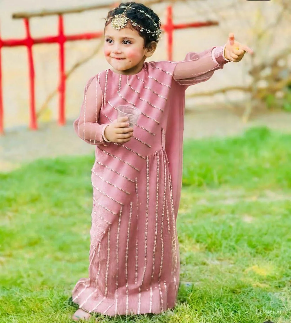 2 Pcs Girl's Chiffon Textured Stitched Suit