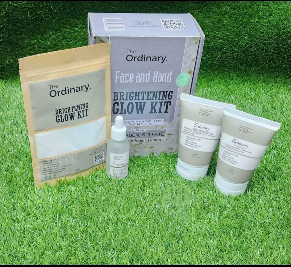 Brightening & Hydrating Facial Kit