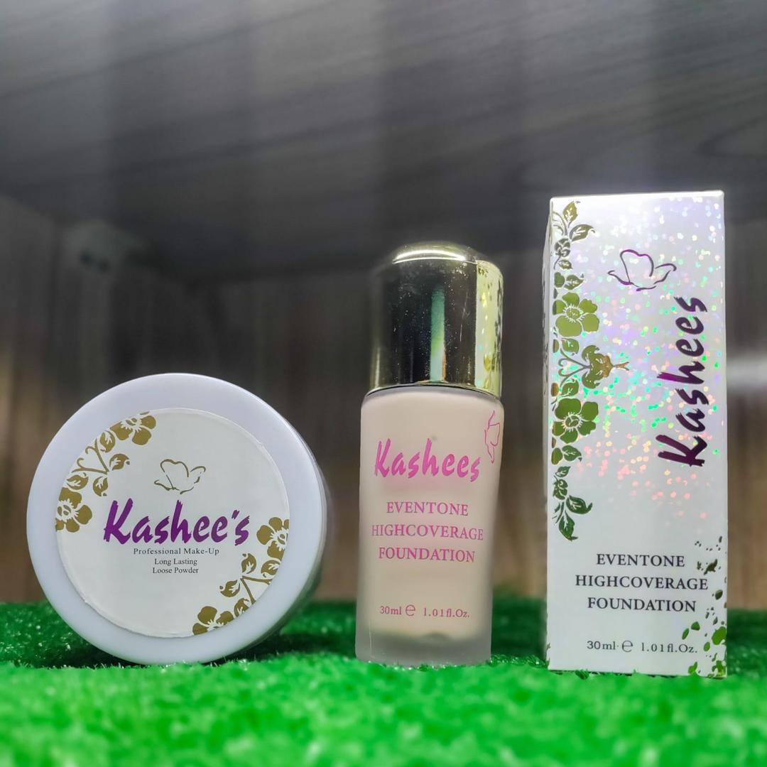 2 in 1 Makeup Deal: Foundation & Setting Loose Powder (2 Pcs)