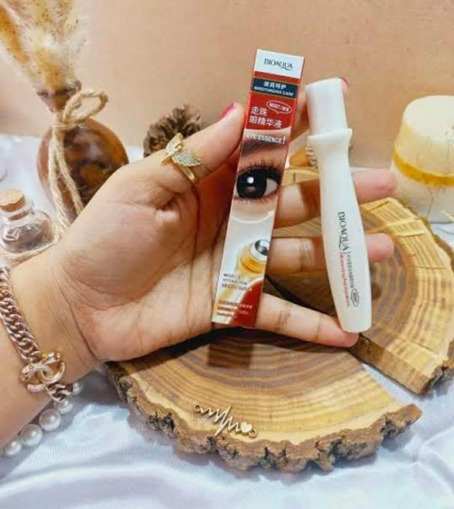 Whitening And Brightening Eye Roller