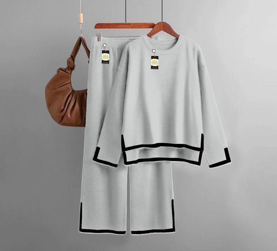 2 Pcs Women's Stitched Plain Night Suit