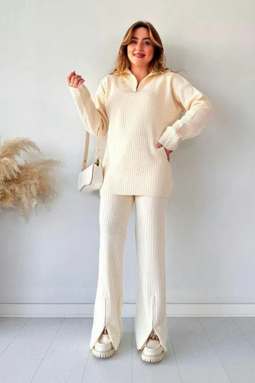 Comfortable Off White Fleece Sweatshirt Tracksuit - 2 Pcs