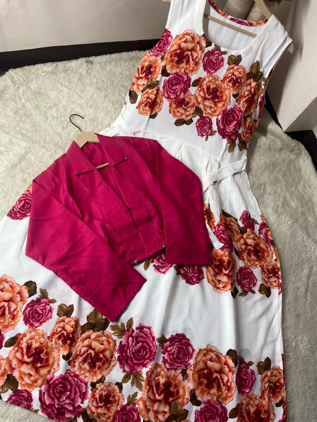 Stunning Printed Georgette Maxi and Koti - 2 Pcs Set